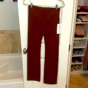 Athleta NWT Elation Straight Leg Pant